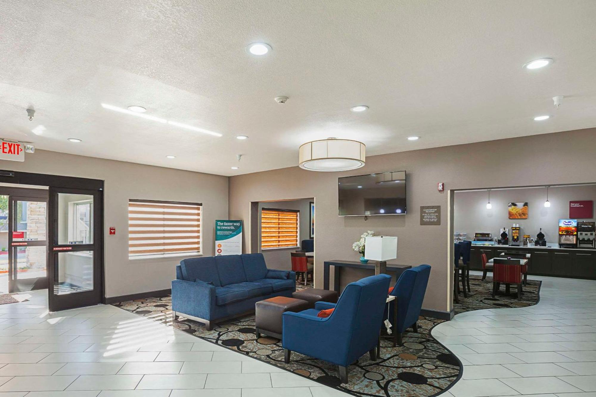 Comfort Suites Λούισβιλ Εξωτερικό φωτογραφία